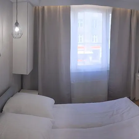 Apartament Gruba Ryba 3 *